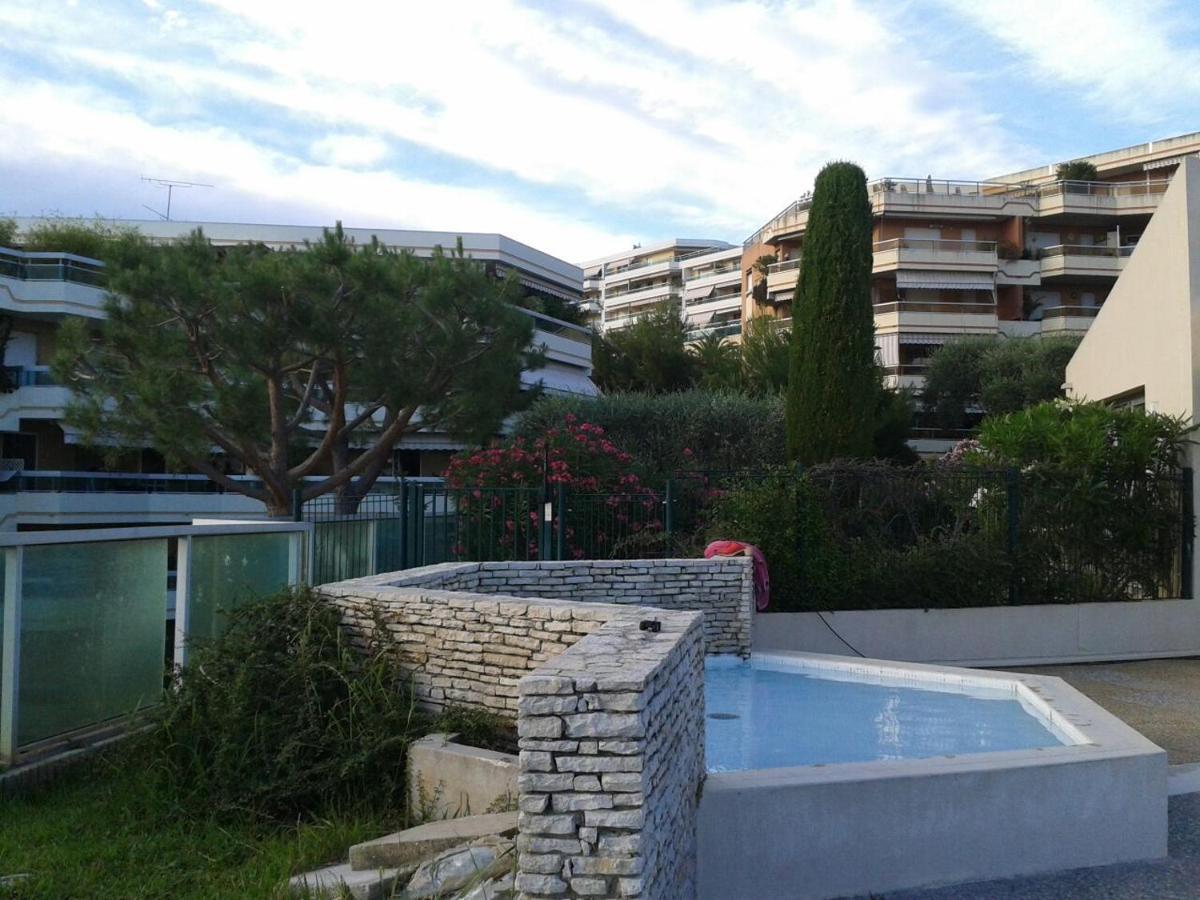 Appartamento Studio meublé avec Piscine Nice OUEST Quartier Fabron Esterno foto